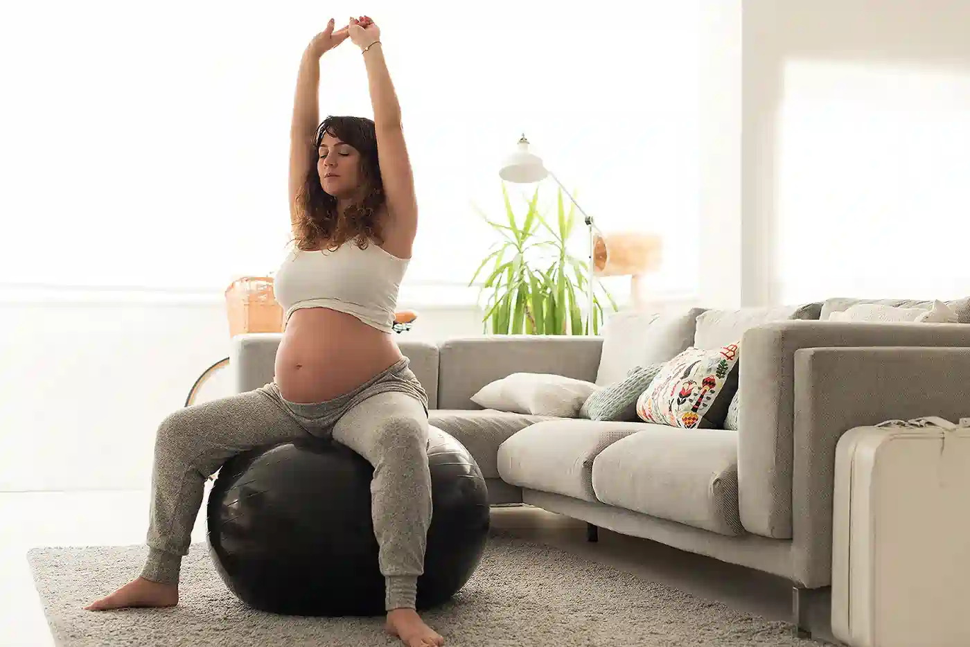 How to Support Your Core Safely During Pregnancy Lyndhurst